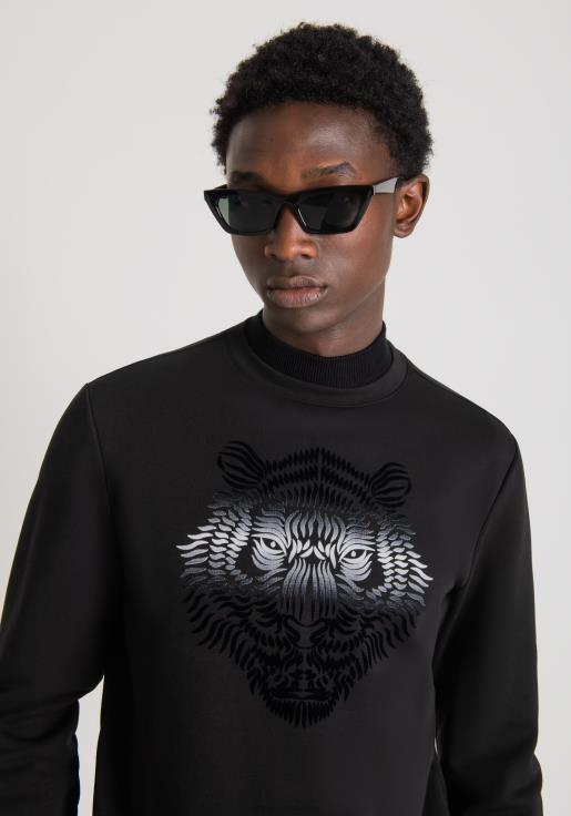 Antony Morato erkekler siyah Pamuk karışımından, gölgeli kaplan desenli bisiklet yaka normal kesim sweatshirt Giyim 28JN247